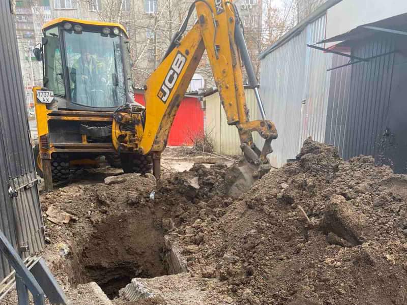 У місті оперативно ліквідовують аварії на мережах водопостачання - 3