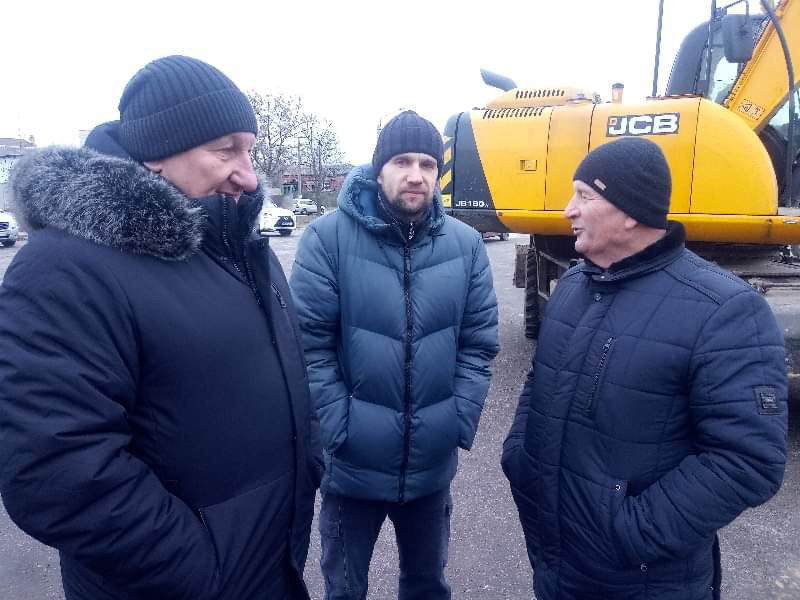 У Київському районі ліквідували складну аварію на водоводі