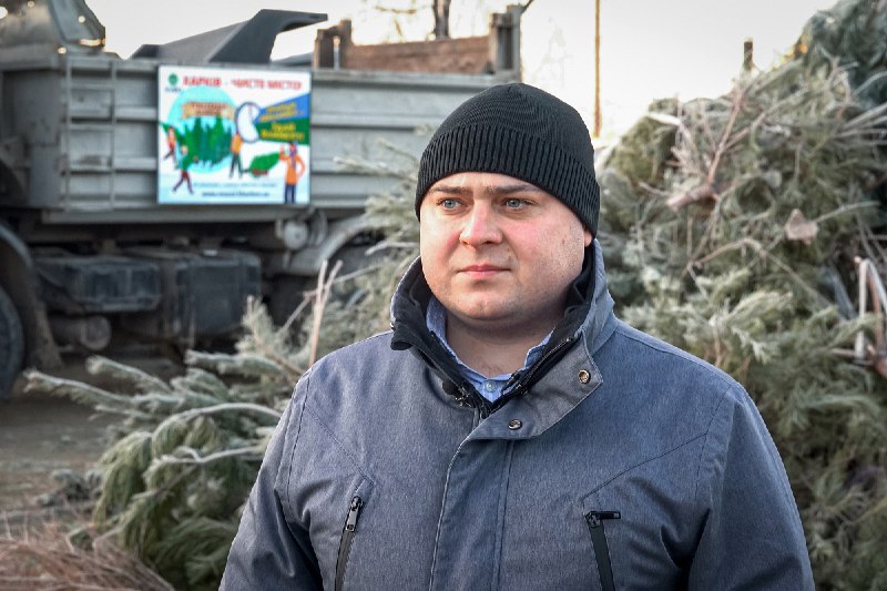 У Харкові утилізують новорічні ялинки - 3