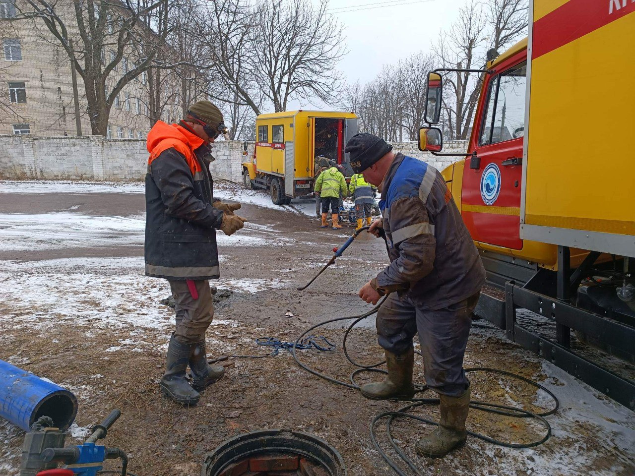У Харкові з початку року замінили понад тисячу метрів водоводів