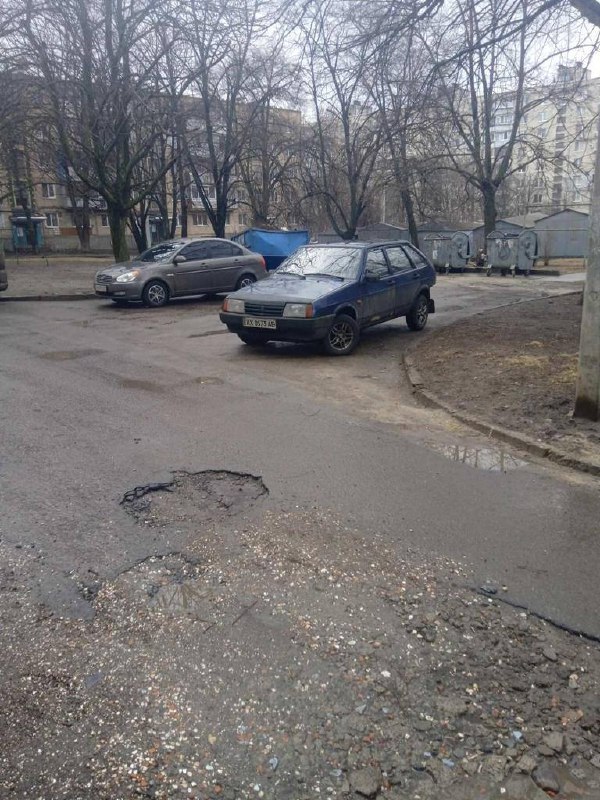 Комунальники закликають водіїв дотримуватися правил паркування - 3