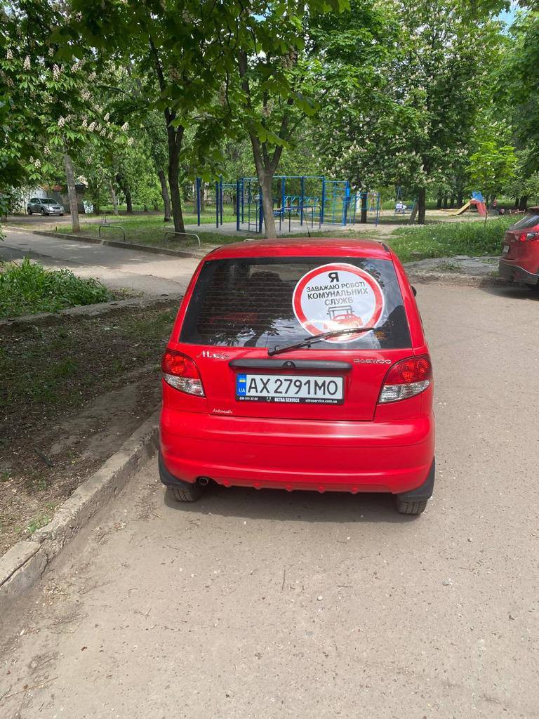 КП «КВПВ» просить водіїв не заважати вивезенню побутових відходів - 5
