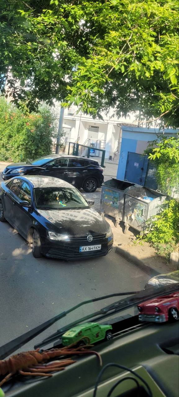 З Харкова вивезли понад 39 тисяч кубометрів сміття