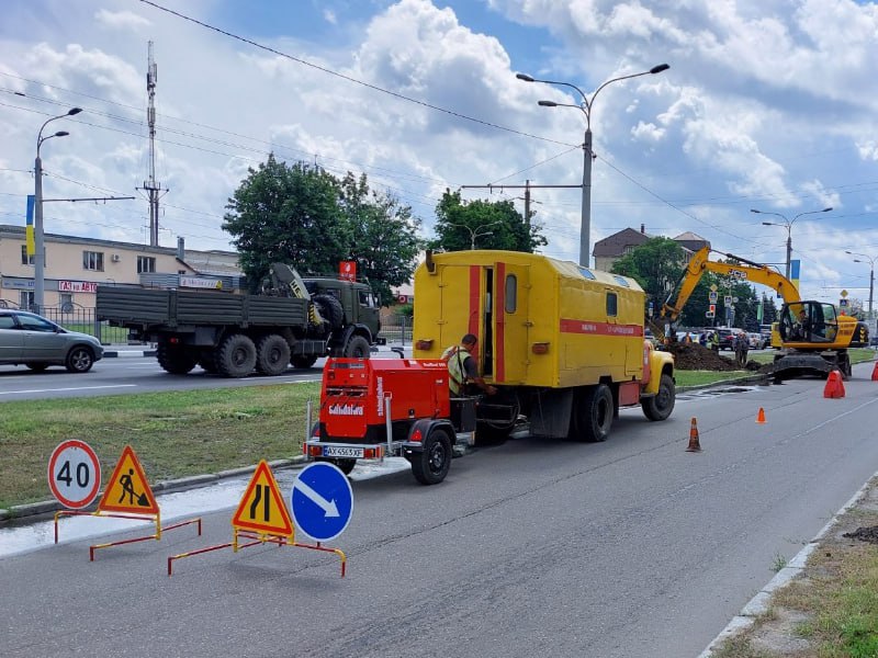 На проспекті Гагаріна ліквідували складну аварію на водоводі - 1