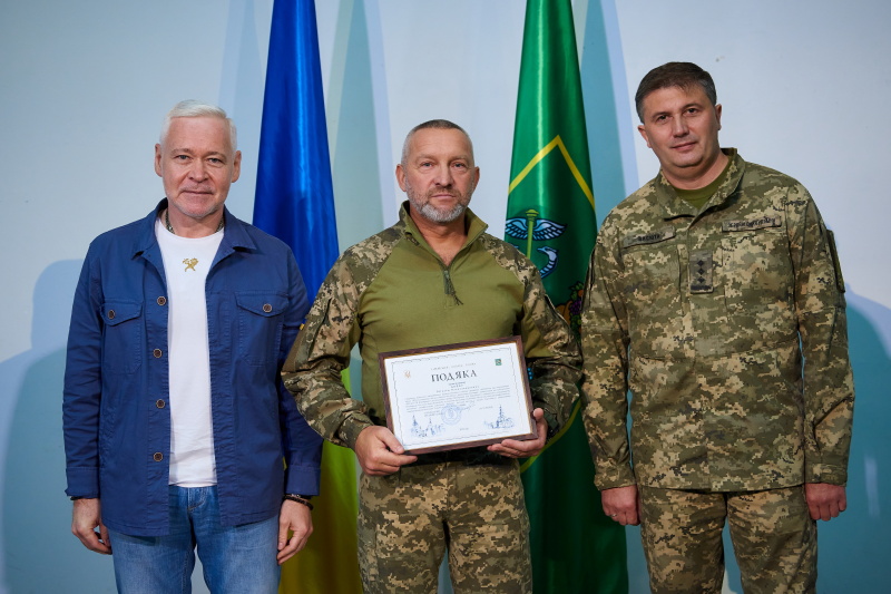 Ігор Терехов привітав військовослужбовців зенітних ракетних військ - 11