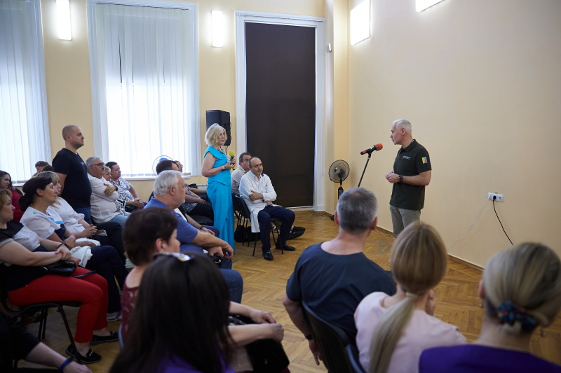 Ігор Терехов вручив нагороди медикам Салтівського району - 4