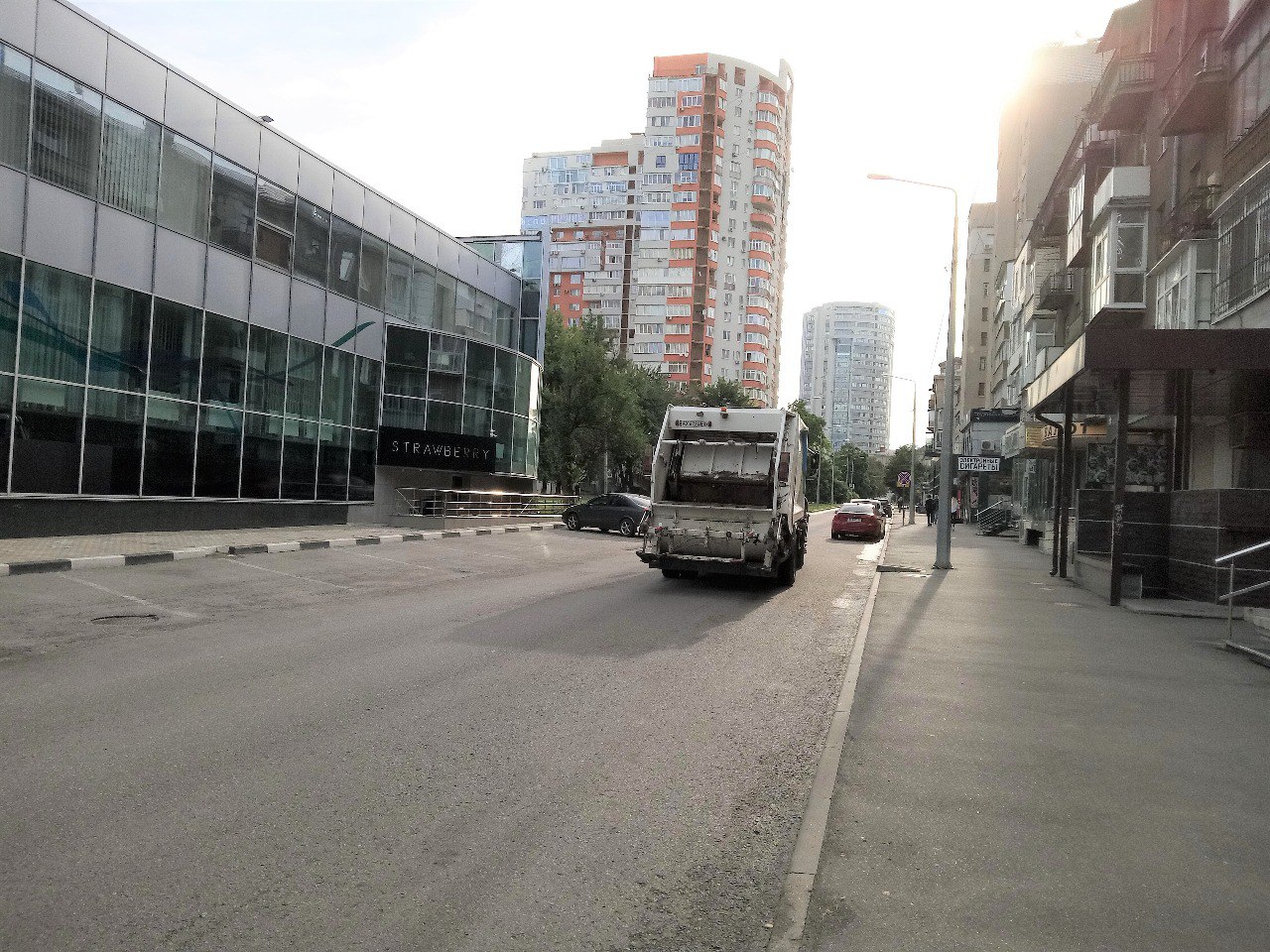 З Харкова за тиждень вивезли понад 38 тисяч кубометрів сміття - 1