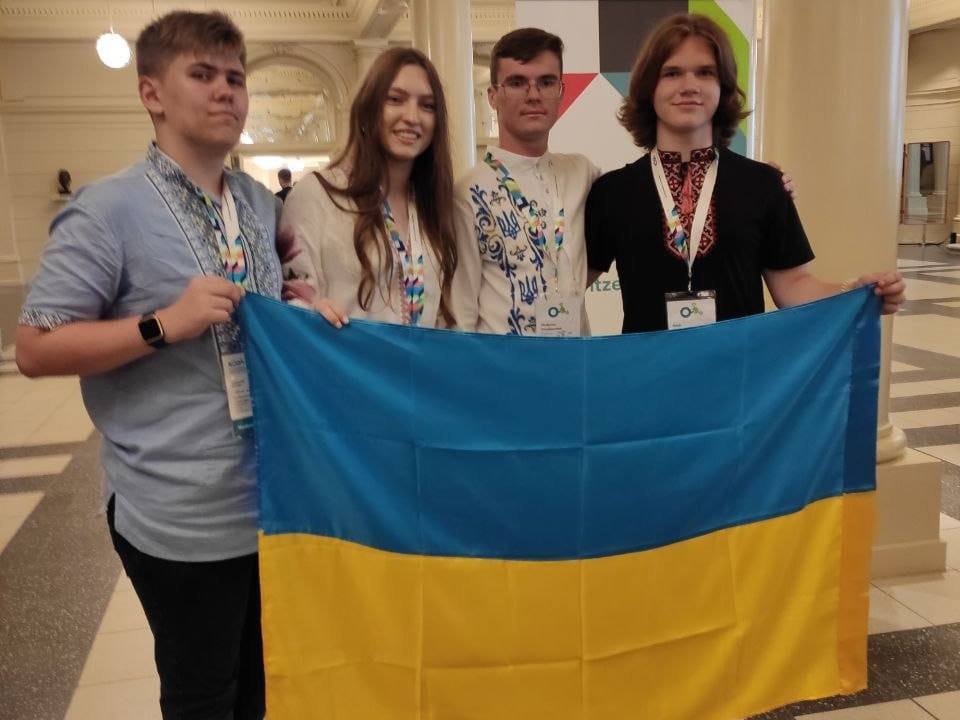 Школярка з Харкова посіла третє місце на Міжнародній олімпіаді з хімії - 6