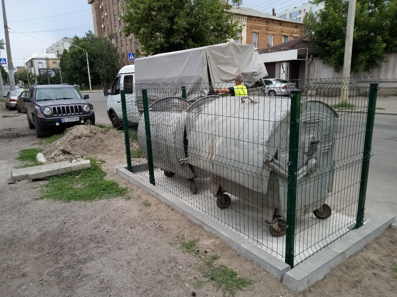 У Харкові модернізували понад 90 контейнерних майданчиків