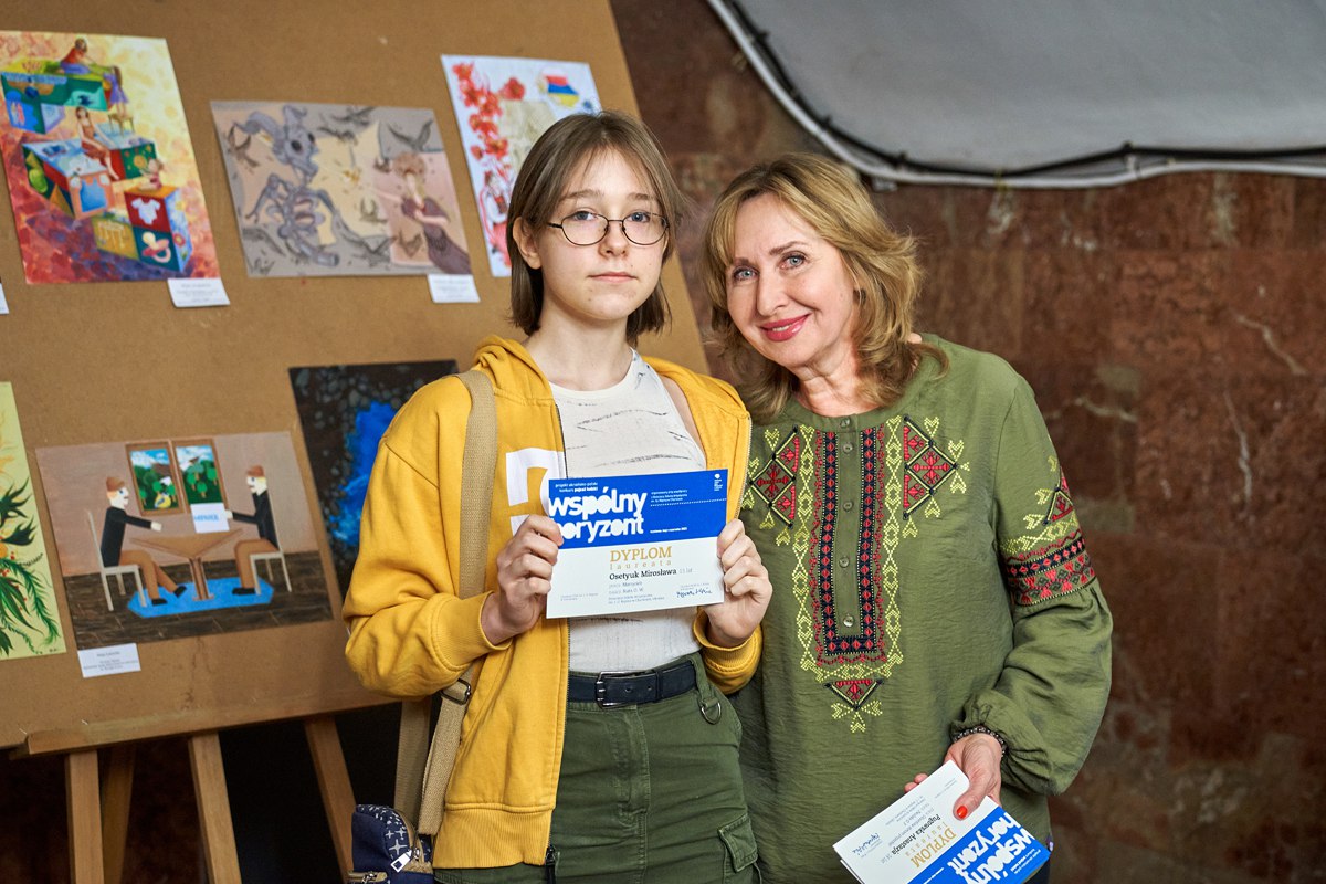 У метро можна переглянути малюнки польських та харківських учнів