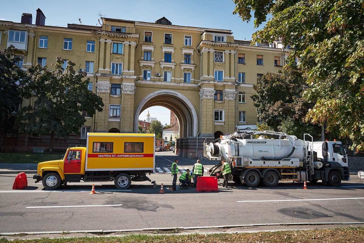 У Київському районі об'єкти водовідведення готують до опалювального сезону - 6