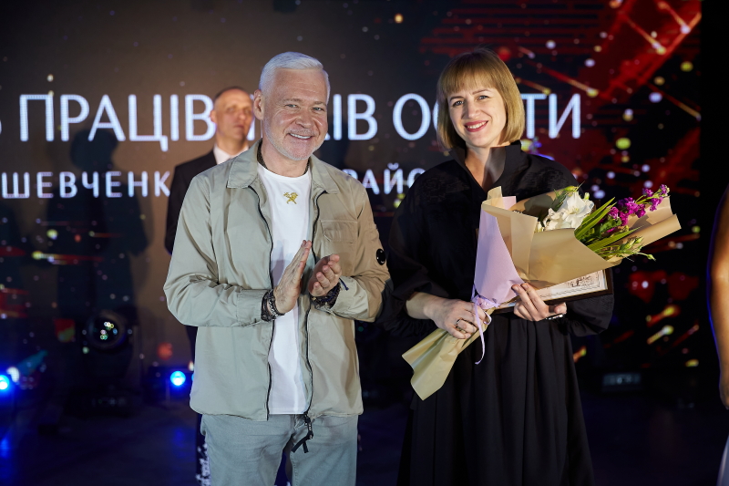 День вчителя відсвяткували в Шевченківському та Немишлянському районах - 3