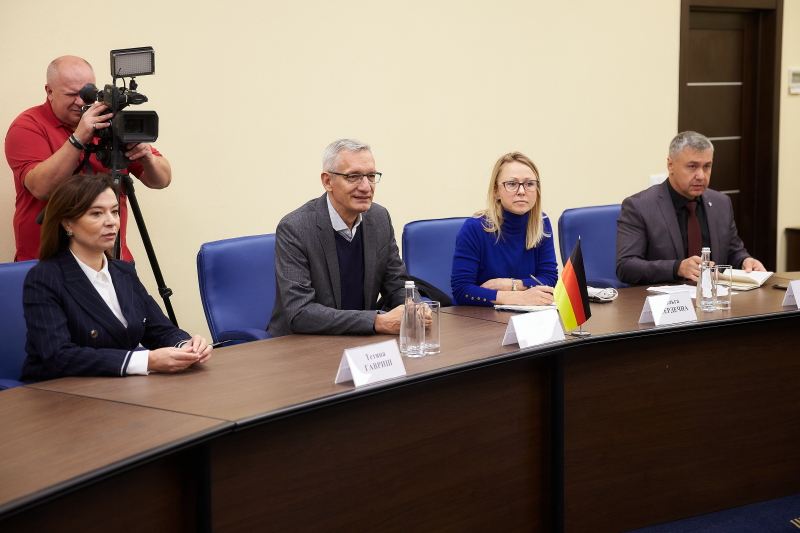 Ігор Терехов провів зустріч із новим послом Німеччини в Україні - 5