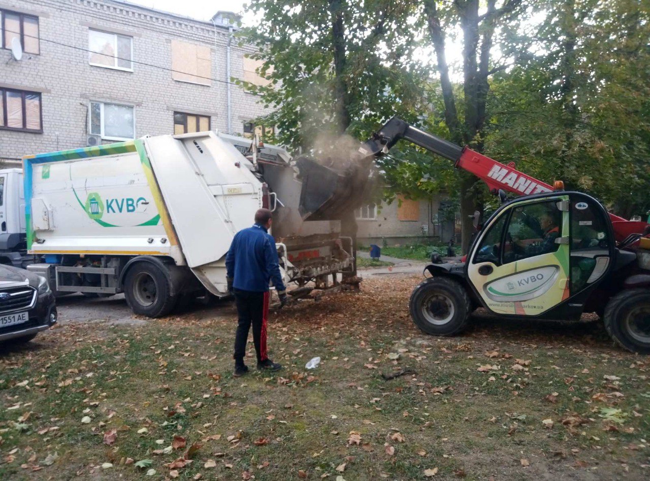 За тиждень із Харкова вивезли понад 42 тисячі кубометрів сміття