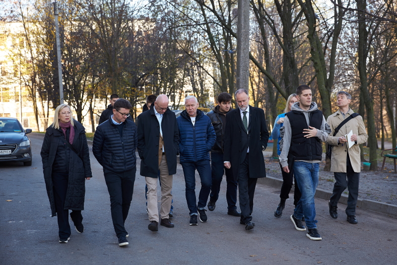 Агентство ООН продовжить допомагати Харкову з відновленням - 18