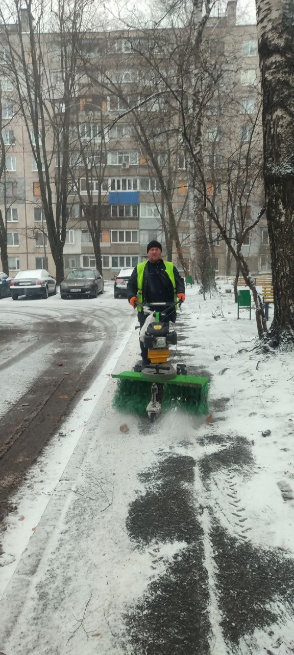 У Харкові усувають наслідки негоди - 6