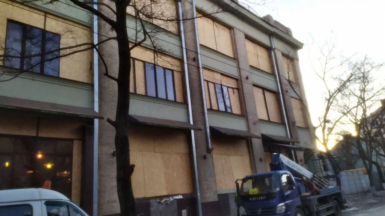 У Холодногірському районі тривають відновлювальні роботи 