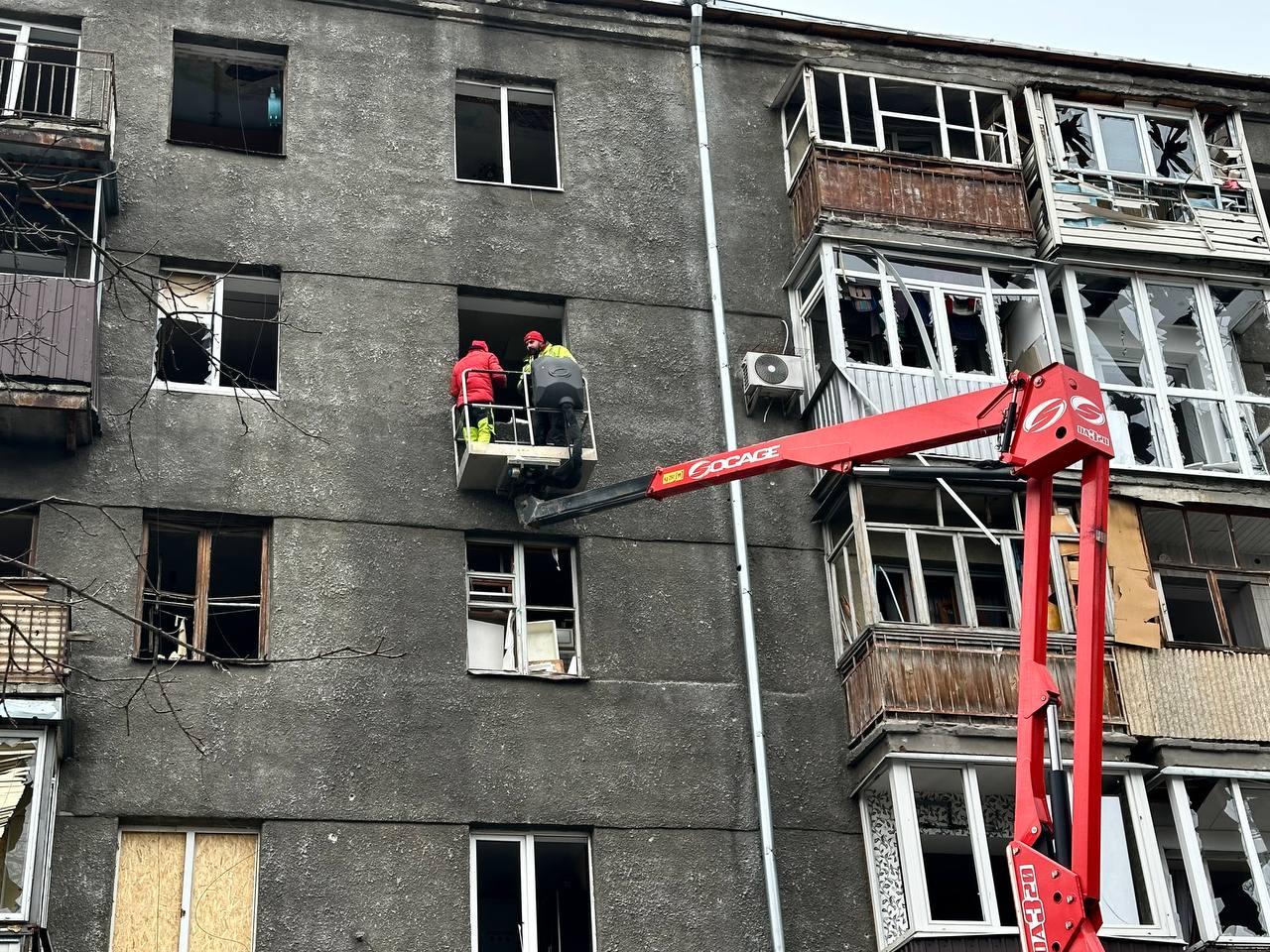 У Харкові зросла кількість пошкоджених обстрілами будинків - 1