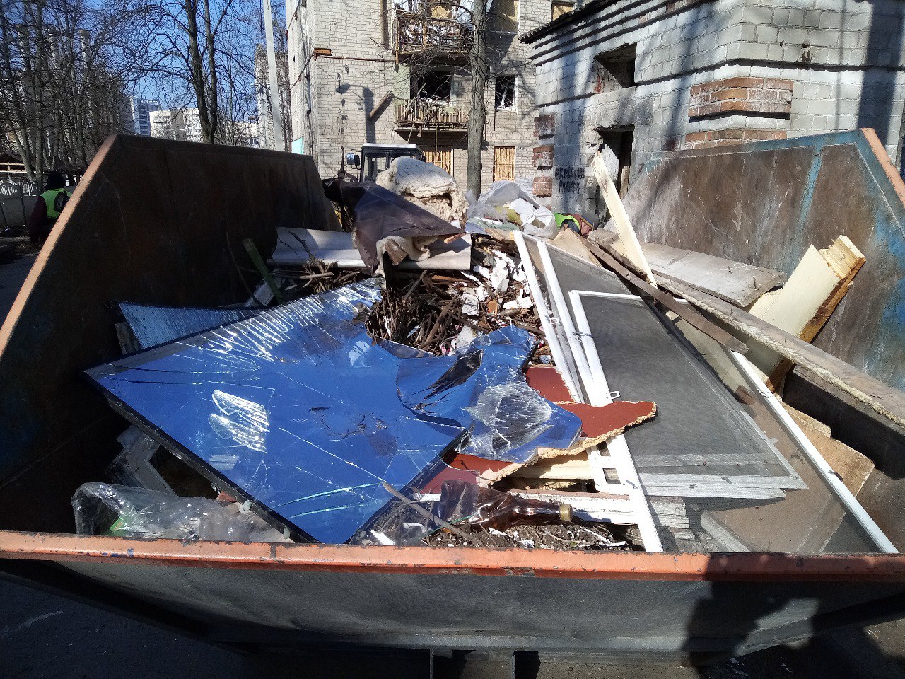 У квітні з Харкова вивезли майже 45 тисяч кубометрів сміття - 1