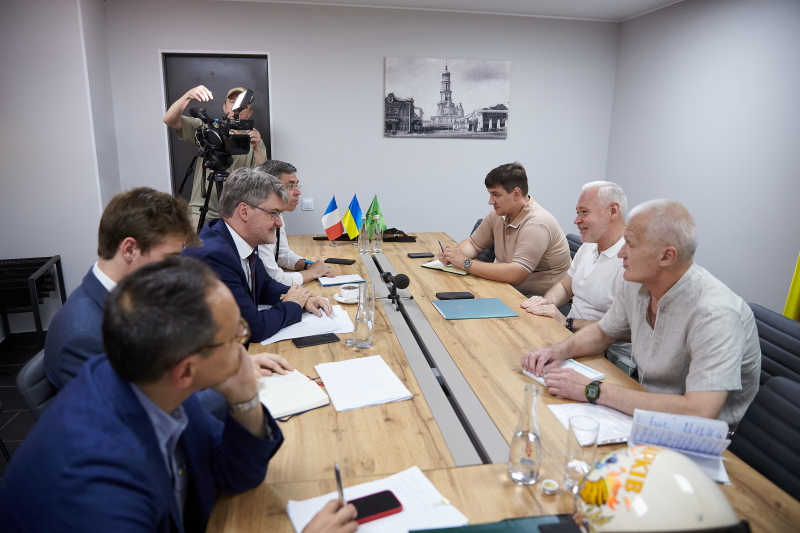 Зустріч Ігоря Терехова з Надзвичайним і Повноважним Послом Французької Республіки в Україні Гаелем Весьєром - 4