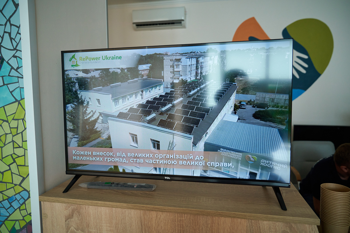 У дитячій лікарні встановили сонячну електростанцію - 5