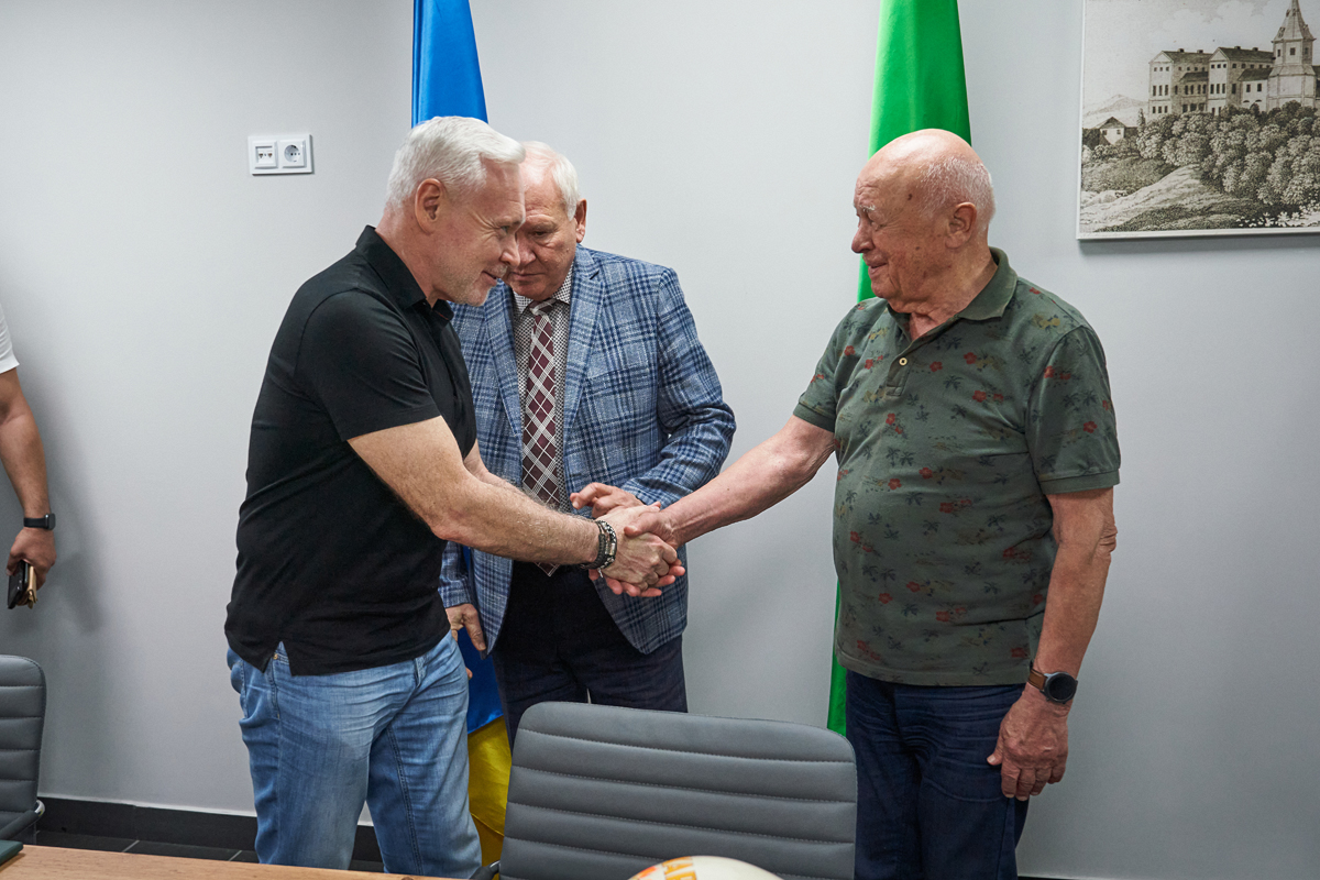 Міськрада підписала меморандум з Академією правових наук