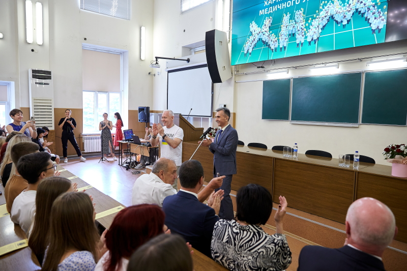 У медуніверситеті відбулася посвята в студенти - 3