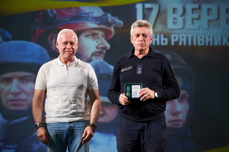 Ігор Терехов привітав харківських рятувальників з професійним святом - 7