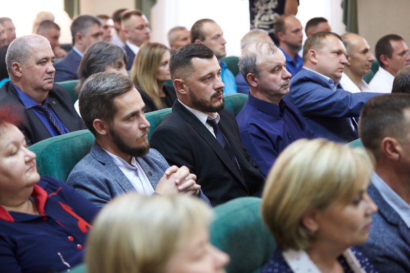 Мер Харкова привітав з річницею заснування завод «Південкабель» 