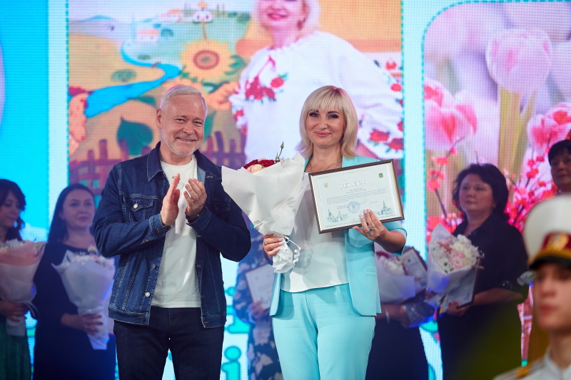 У Салтівському районі відсвяткували День учителя - 10