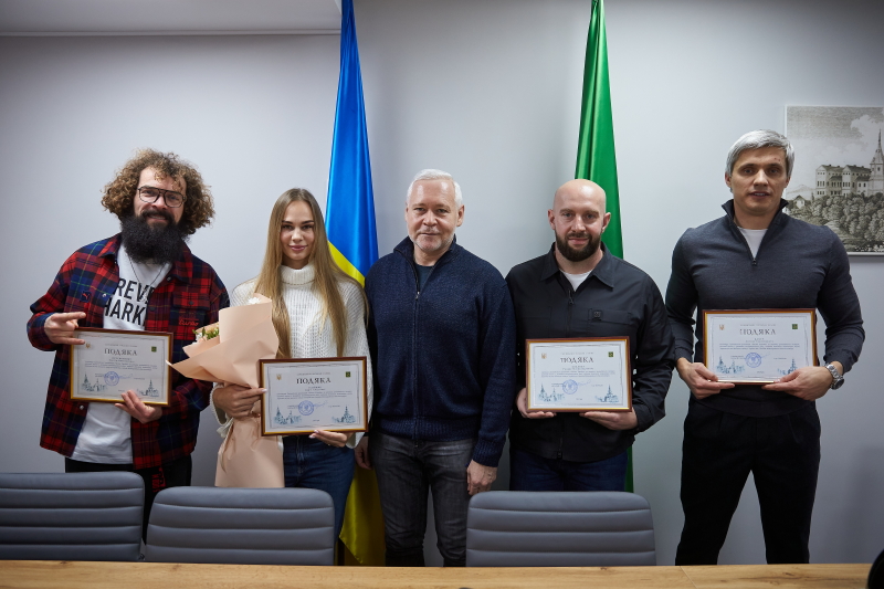 Ігор Терехов відзначив волонтерів - 8