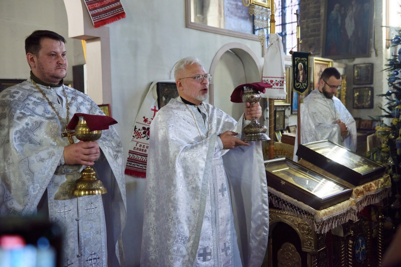 У храмах Харкова пройшли різдвяні богослужіння - 2
