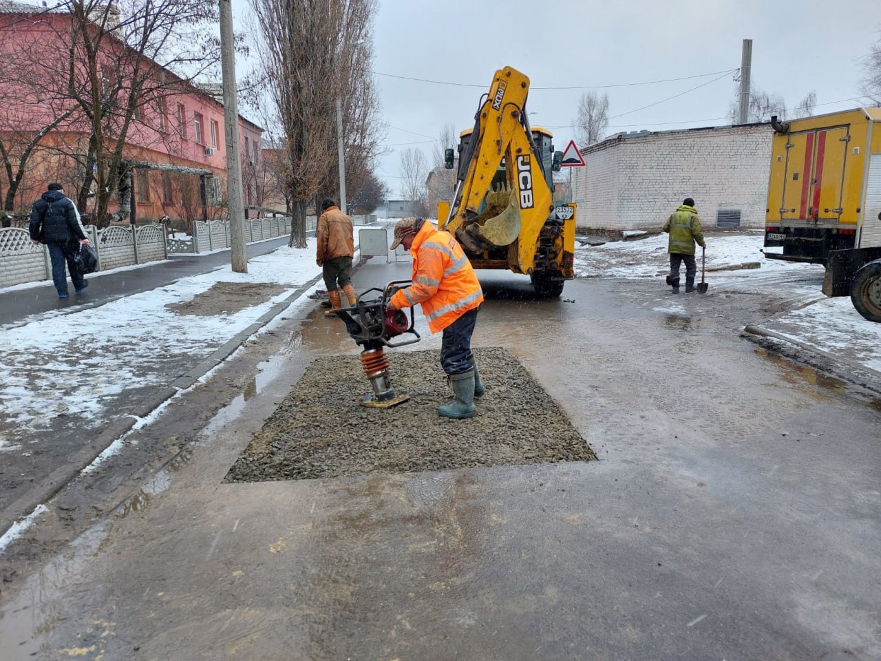 У Харкові усунули 18 аварій на мережах