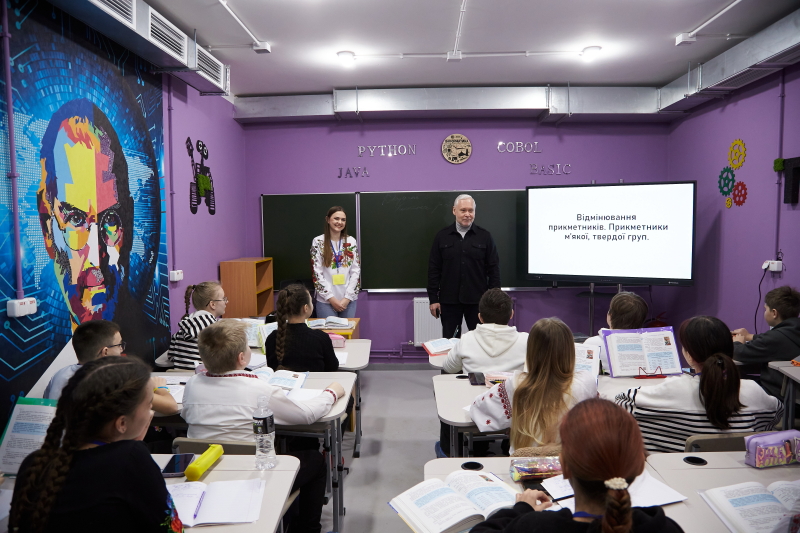 У Новобаварському районі відкрили другу частину підземної школи - 3