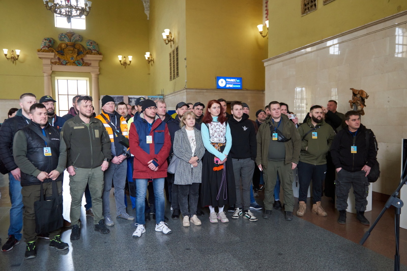 У Харкові відкрилася виставка про незламність українських міст - 7