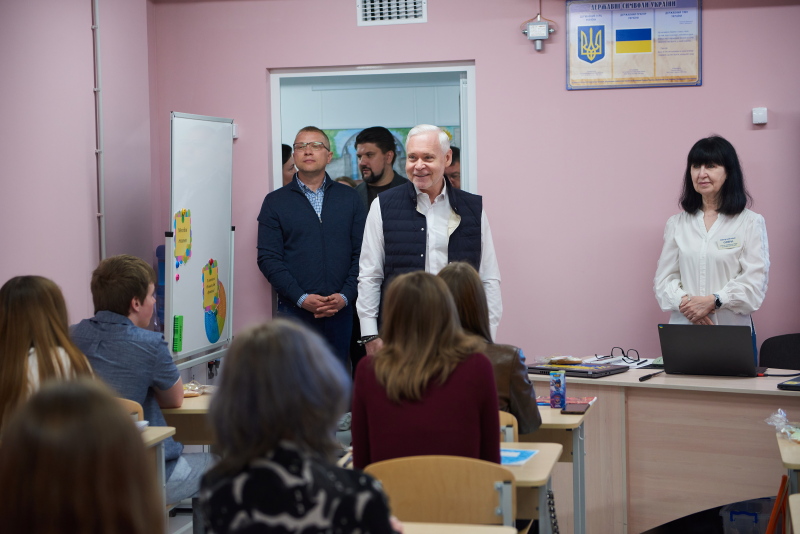 Ще в одній підземній школі Харкова почалося навчання - 6