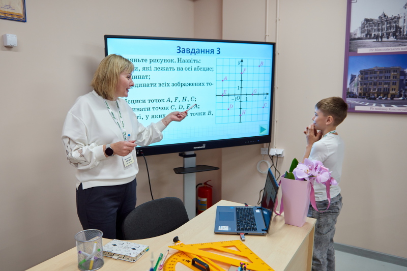 Ще в одній підземній школі Харкова почалося навчання - 11