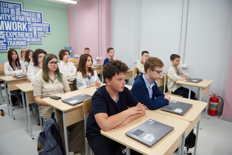 Ще в одній підземній школі Харкова почалося навчання - 14