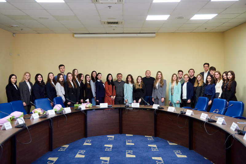 У  Школі молодого дипломата відбувся випуск слухачів
