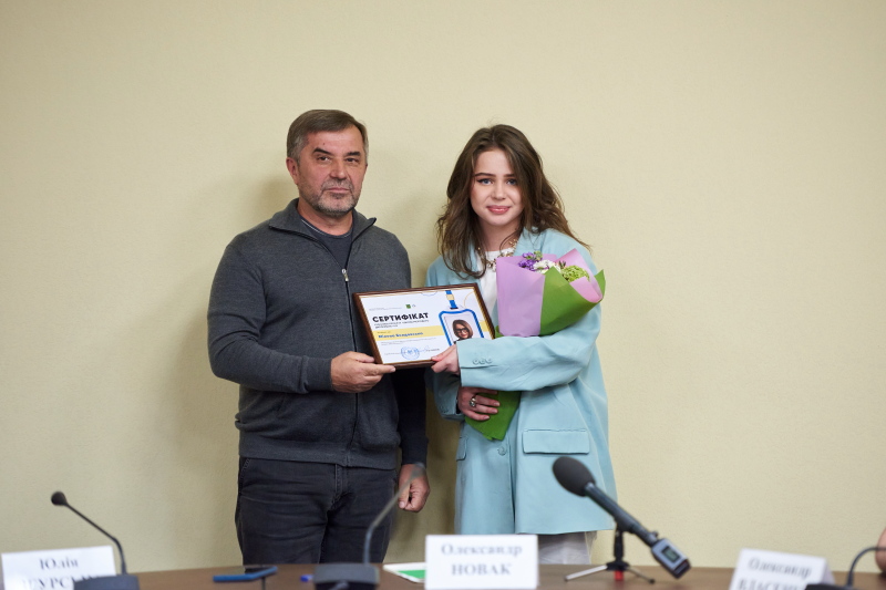 У Школі молодого дипломата відбувся випуск слухачів - 19