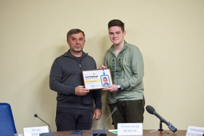 У Школі молодого дипломата відбувся випуск слухачів - 26