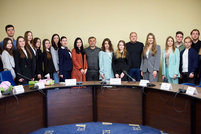 У Школі молодого дипломата відбувся випуск слухачів - 33