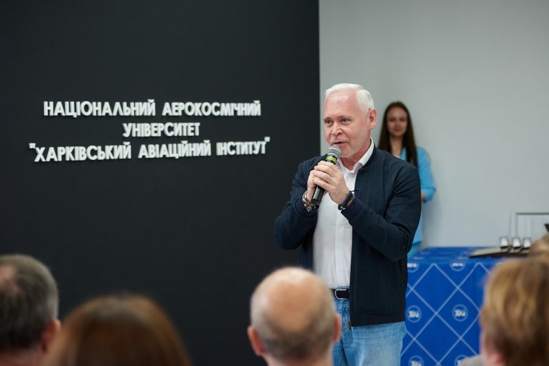 Ігор Терехов привітав з 95-річчям Харківський авіаційний інститут 