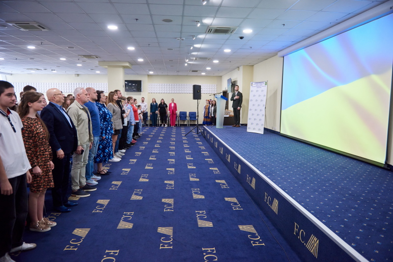 Ігор Терехов нагородив переможців спортивних шкільних ліг - 3