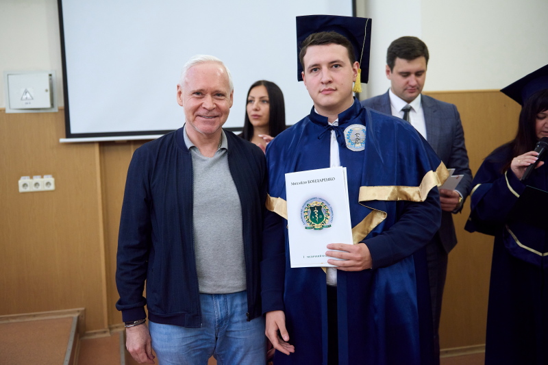 Харківські студенти-медики отримали дипломи