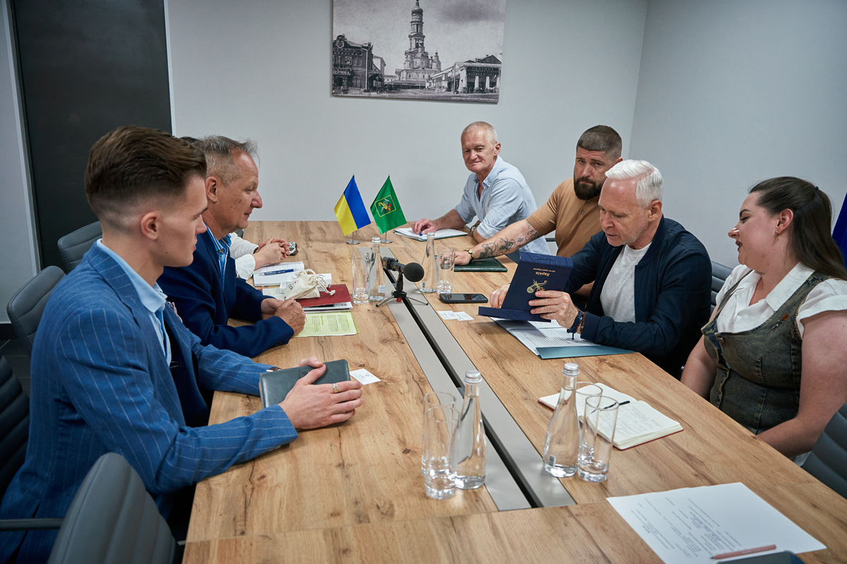 Ігор Терехов зустрівся з представниками Червоного Хреста - 6