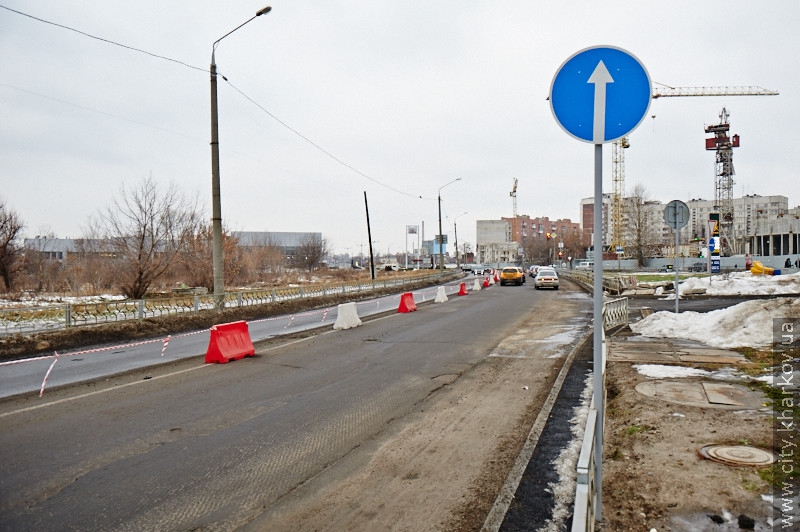 Почала працювати нова схема руху на перехресті вулиць Шевченка та Героїв Праці