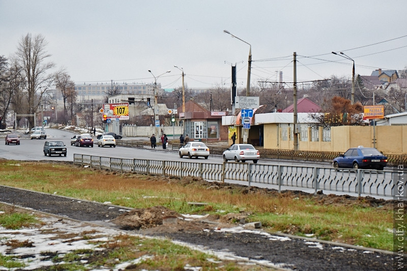 Почала працювати нова схема руху на перехресті вулиць Шевченка та Героїв Праці