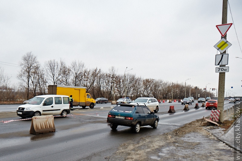 Почала працювати нова схема руху на перехресті вулиць Шевченка та Героїв Праці
