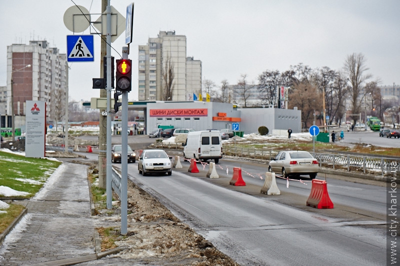 Почала працювати нова схема руху на перехресті вулиць Шевченка та Героїв Праці